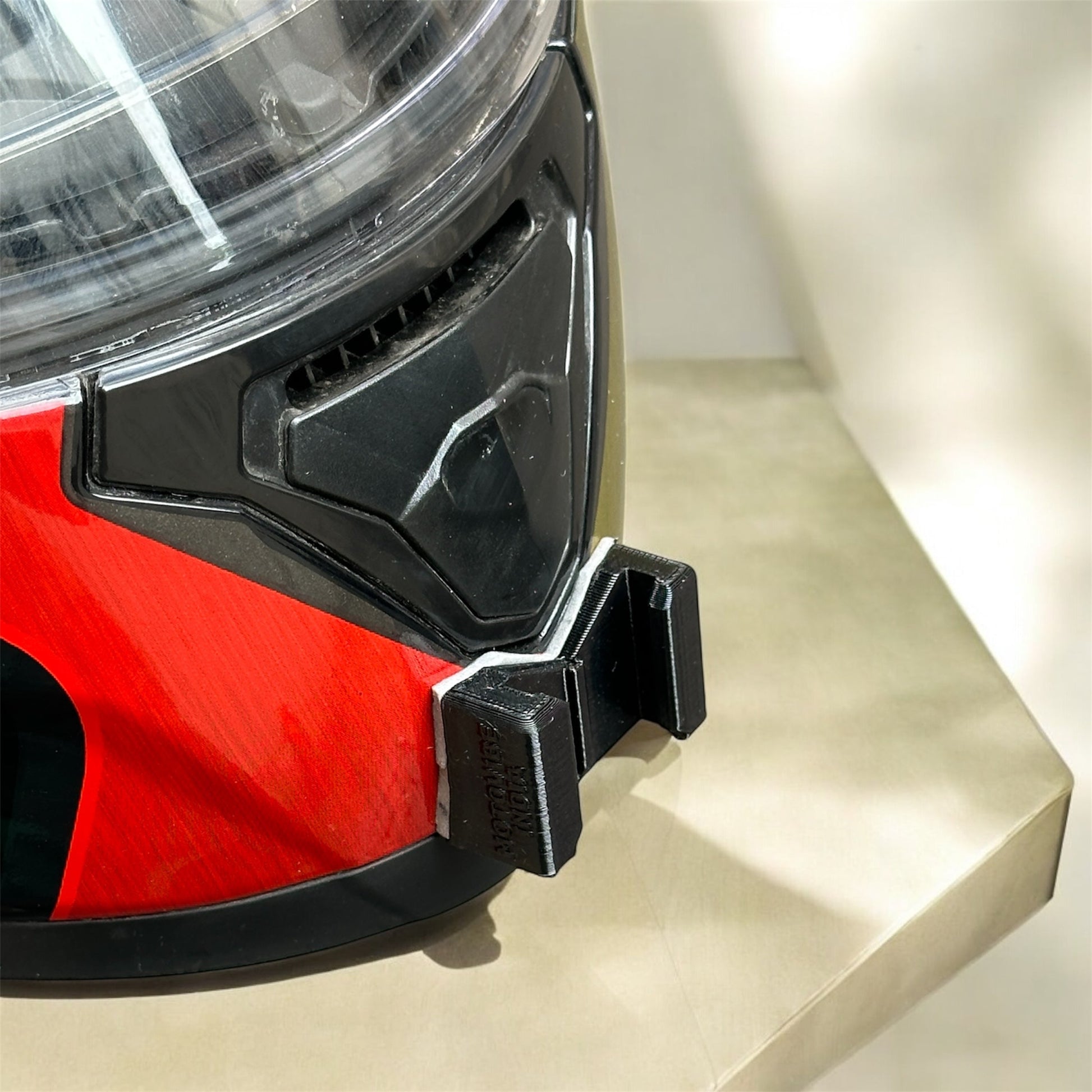 AXOR Apex Helmet Chin Mount by Motovibe Motovibe