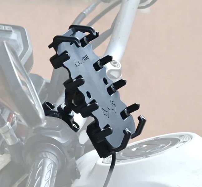 Maddog Claw – Premium Phone Mount with 18W Fast Charging Maddog